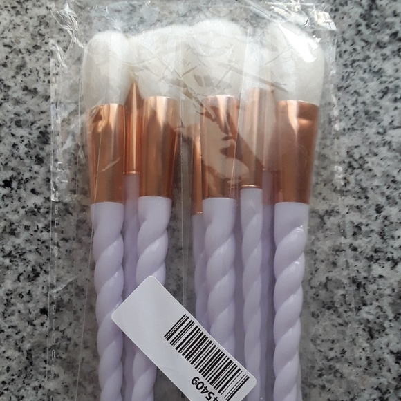🆕️Unicorn & Rose Gold Cosmetic Brush 10 pc set - Picture 7 of 7